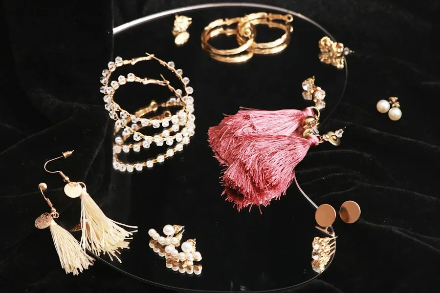 Photo fashion accessories guide