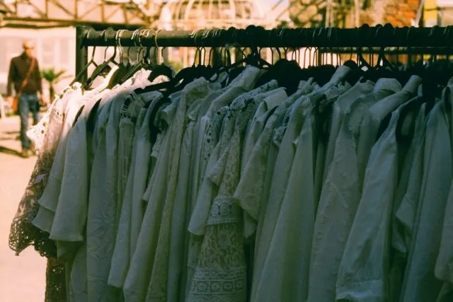 Photo common vintage fashion mistakes